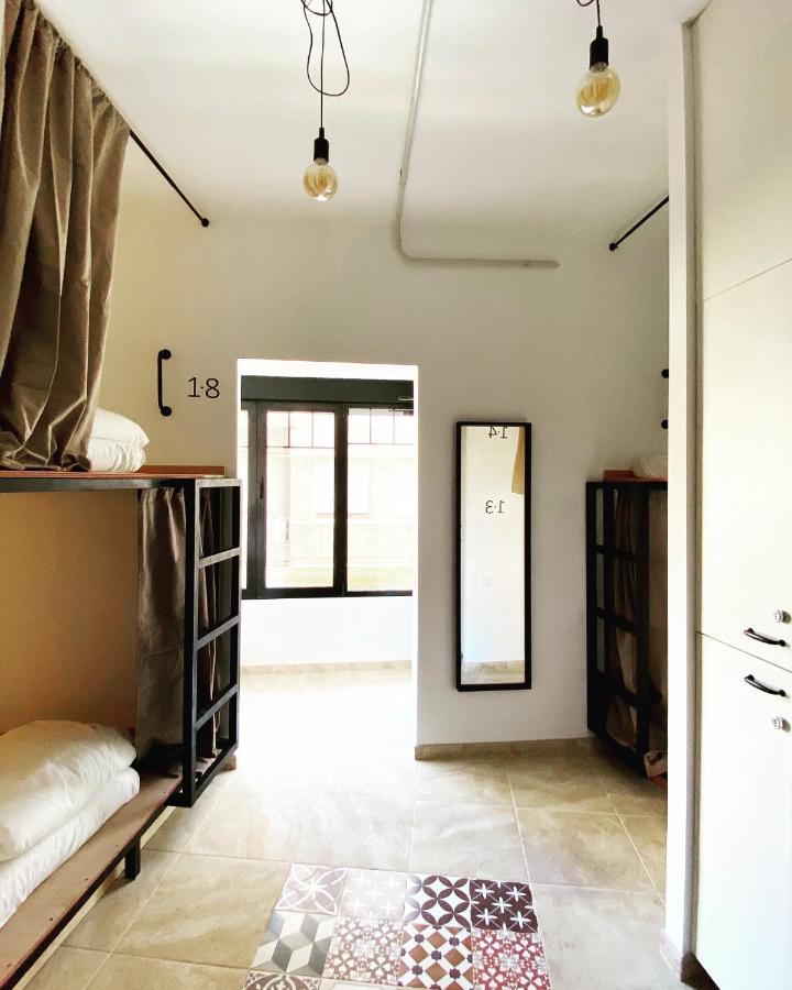 Numero Trece Hostal *