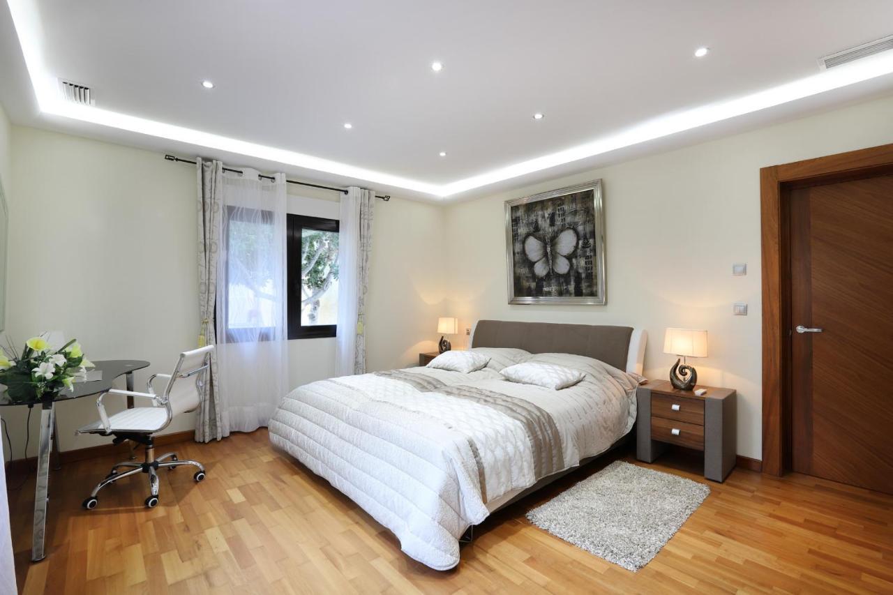 Villa Dream In Albir Blueline