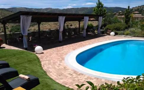 Hotel Cinco Enebros