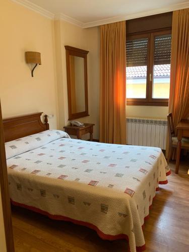 Hotel Rivera Del Duero 3*