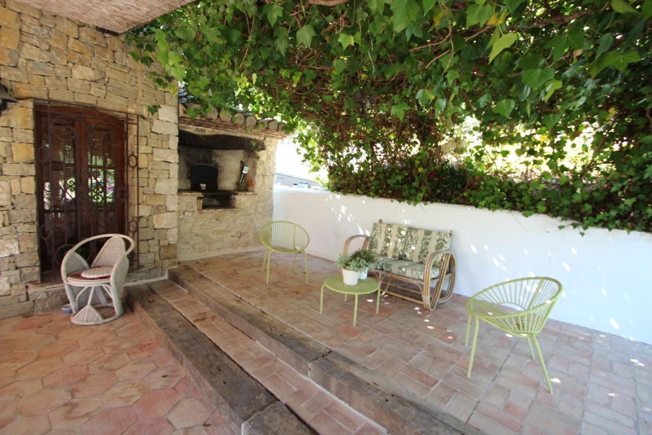 Rocasol - Rustic For Nature Lovers In *