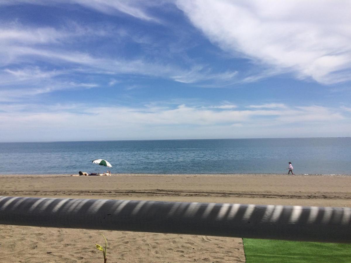 Apartamento Costa Del Sol, A 100m Playa, Superpiscina, Garaje, Microclima