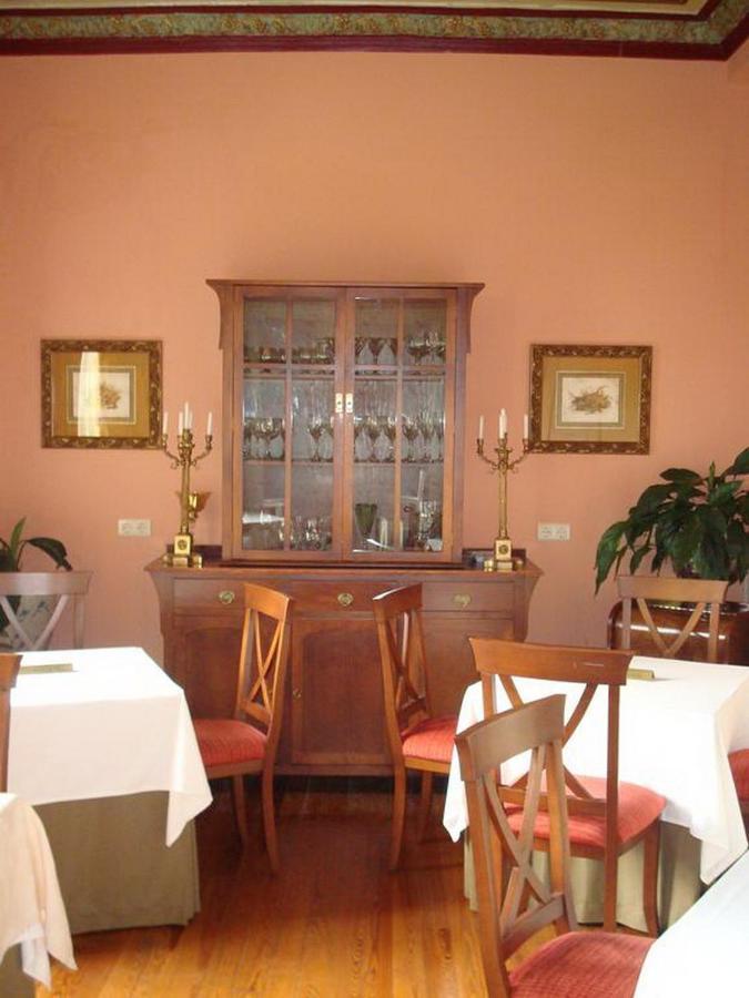 Casa De Valle Inn