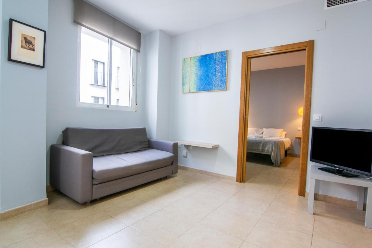 Downtown Host Apartment *