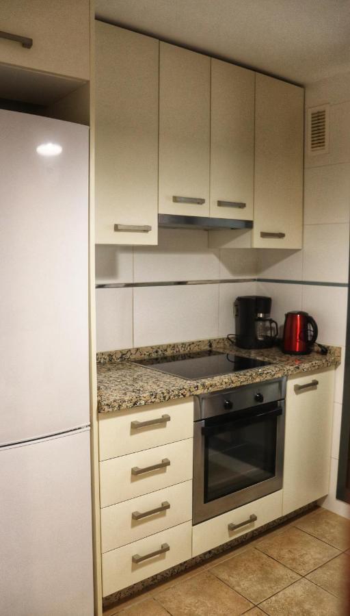 Lets In The Sun - Alamar Apartamento
