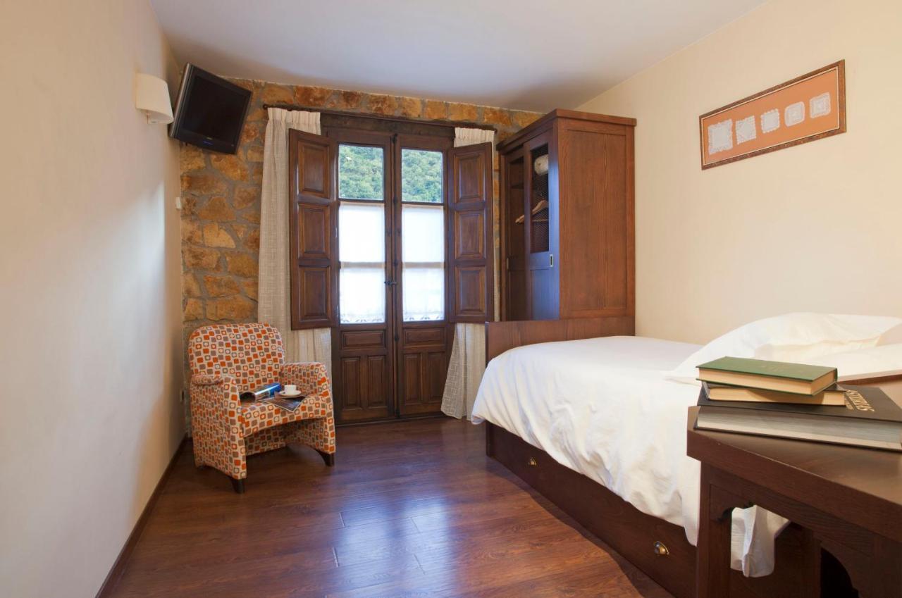 Hotel Rural El Fundil 3*