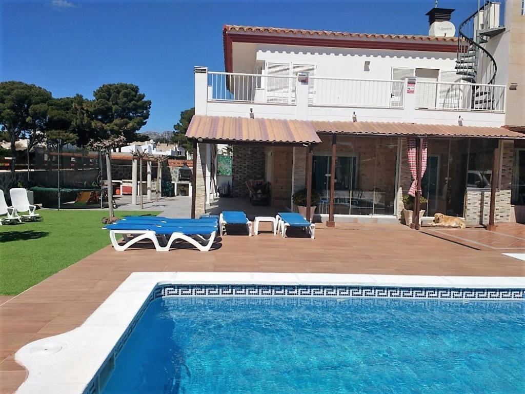 Villa Cal53 *