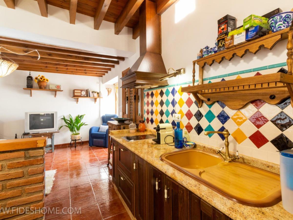 Casa Maria La Conejera * Niguelas