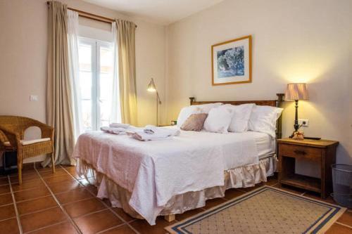 At In Malaga & Solo Travellers Bed & Breakfast 4*