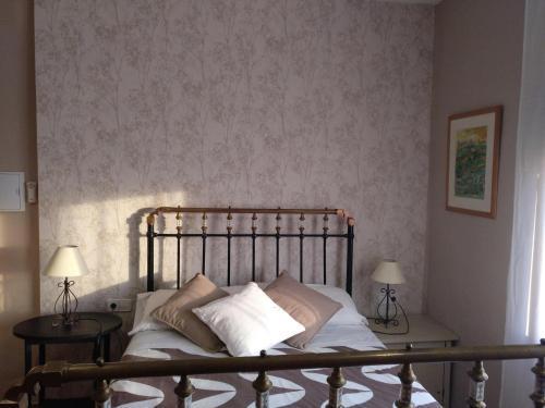 Mas Trucafort - Masia Braseria - Adults Only Bed & Breakfast