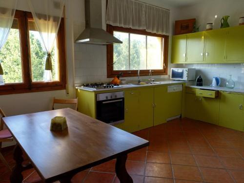 Mas Trucafort - Masia Braseria - Adults Only Bed & Breakfast *