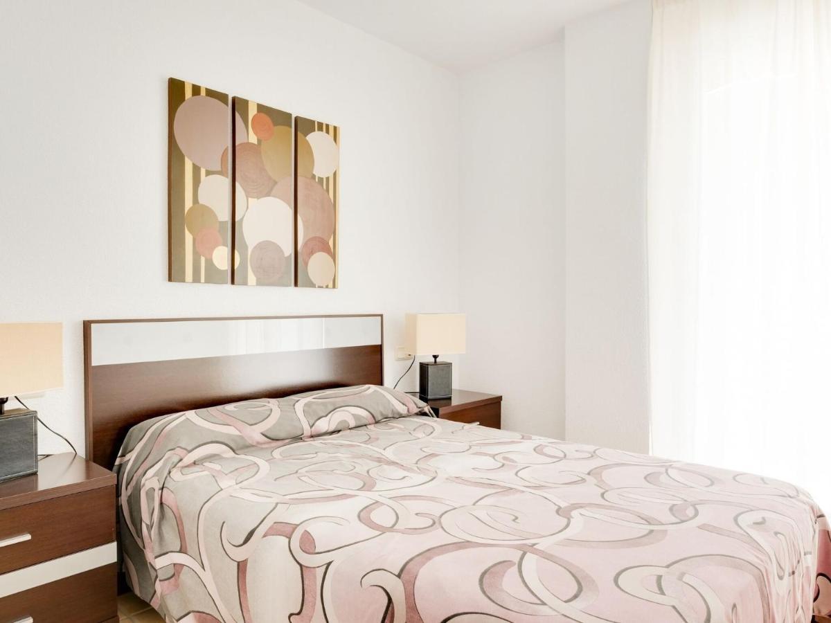 Quaint Close To The Seabeach *