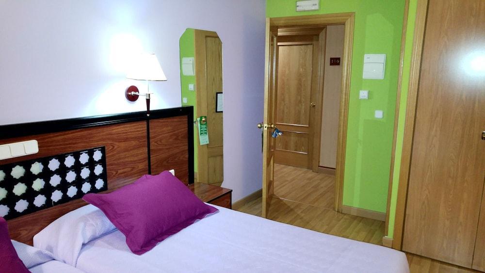 Hotel Cabañas Hotel Puertollano