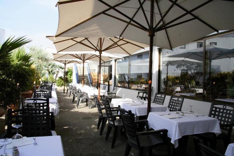 Gran Garbi & Aquasplash Hotel