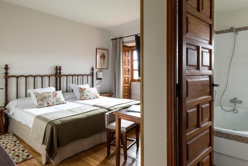 Hotel De 4*