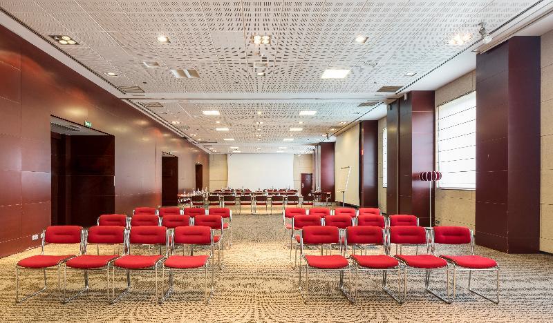 Ilunion 4 Hotel