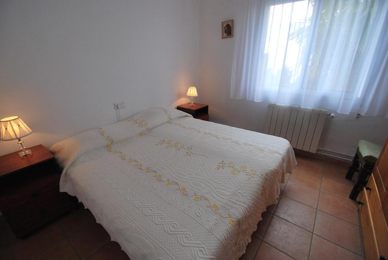 90m2, Airco 2, Pool 5x10, Sandy 200m, Wifi, Carport For 2 Cars. Holiday home
