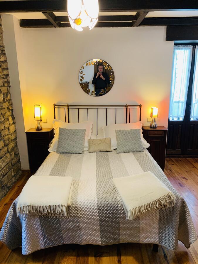 Argonz Etxea Pensión 3*