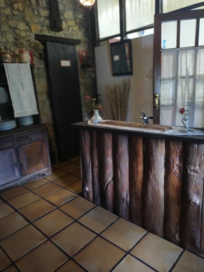 Casa rural De *