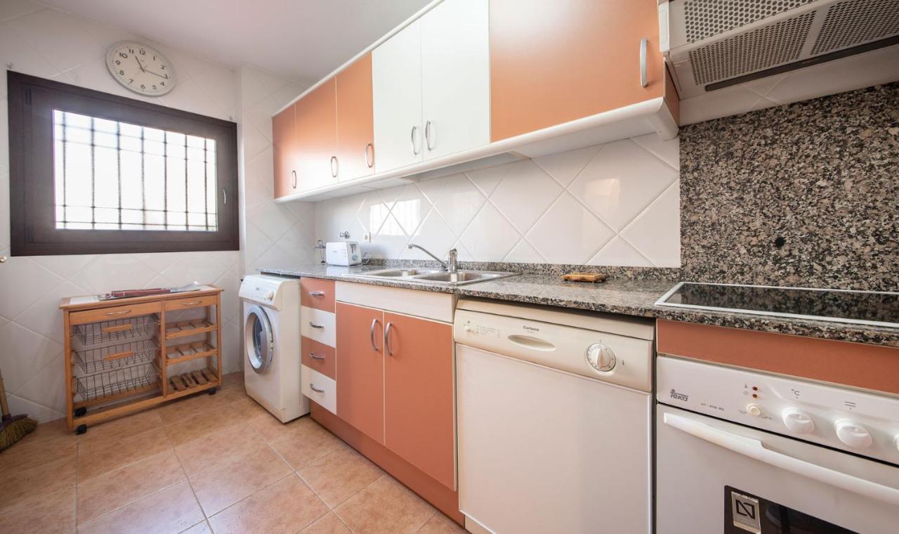 Holiday home 50m De La Playa . Wifi Gratis