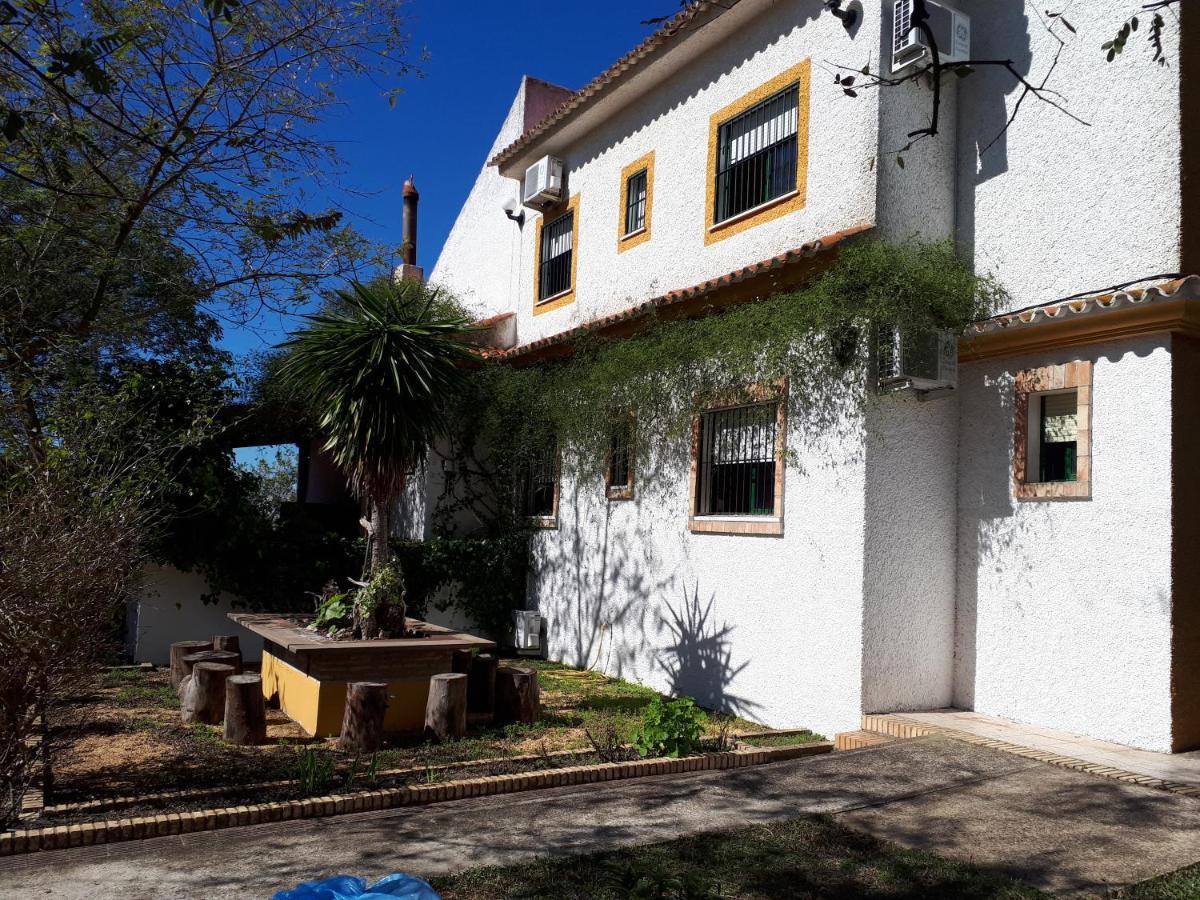 Hotel Cortijo Conquistadores Lucena Del Puerto