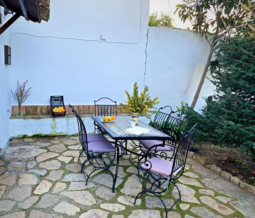 Holiday home Vivelorural Casa Y Piscina En *