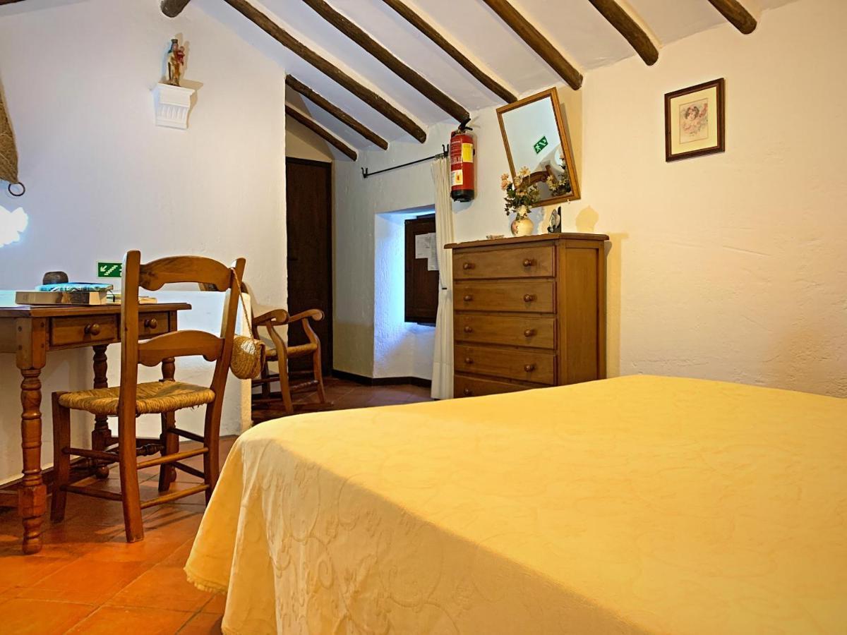 Vivelorural Casa Y Piscina En Holiday home Zahara De La Sierra
