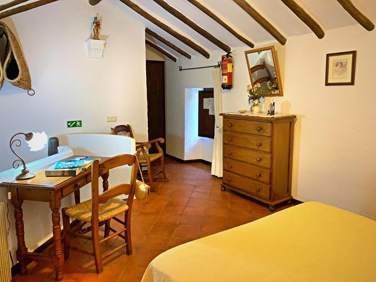 Holiday home Vivelorural Casa Y Piscina En
