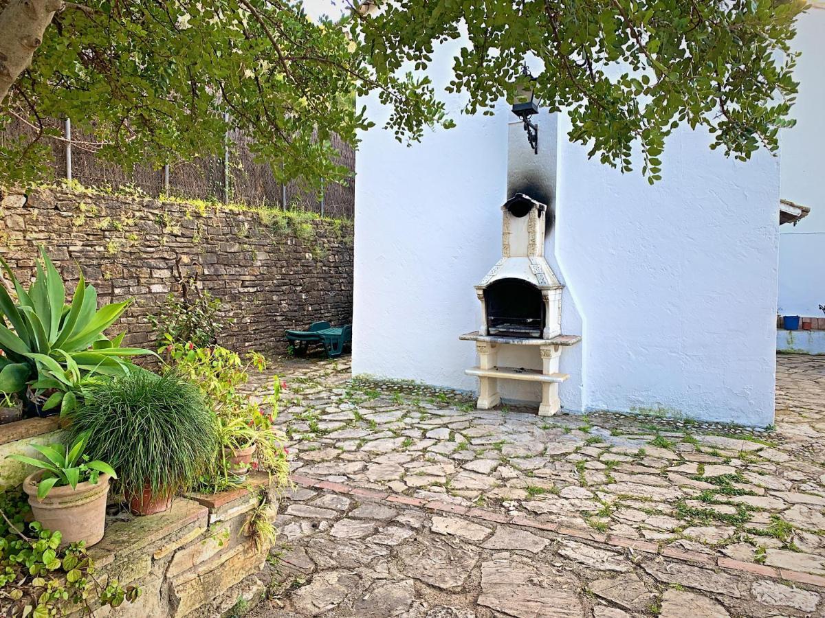 Vivelorural Casa Y Piscina En Holiday home