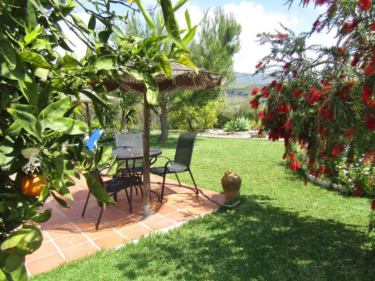 Escuela La Crujia Bed & Breakfast