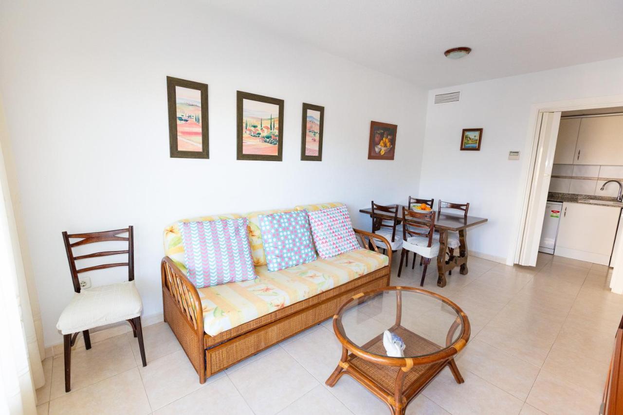 Flats Friends Apolo Xvi-xvii * Calpe