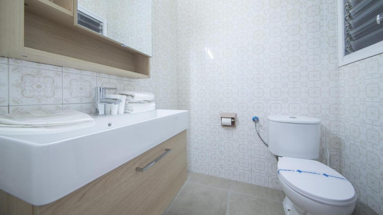 R68 Montserrat 32-3 Apartment *