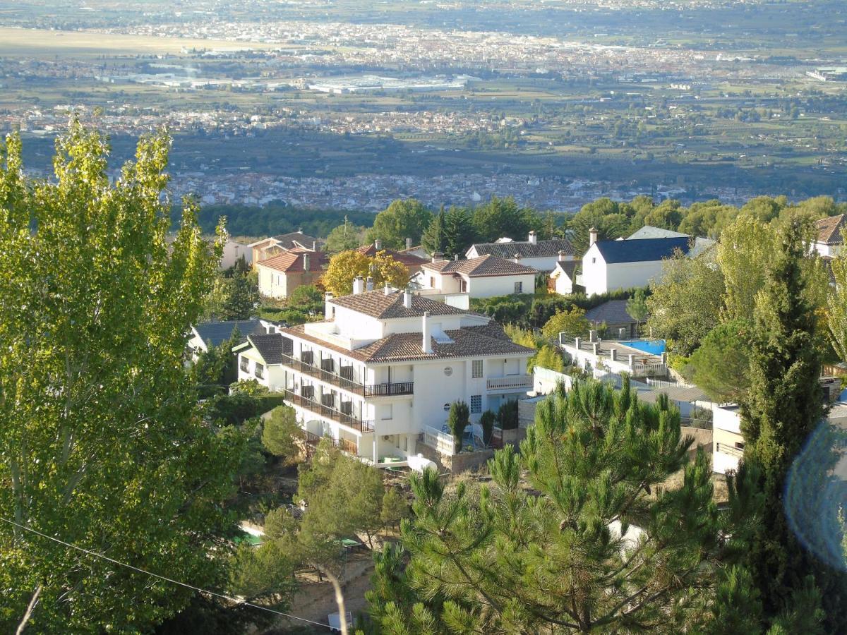 Turisticos Cumbres Verdes * La Zubia (Granada)