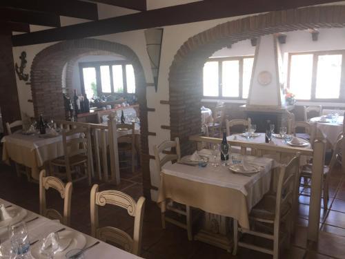 Almadrabeta Hotel