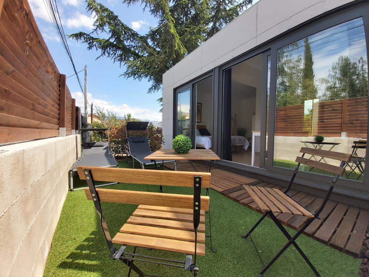 Acero Y Piedra Con Jardin Privado Apartment
