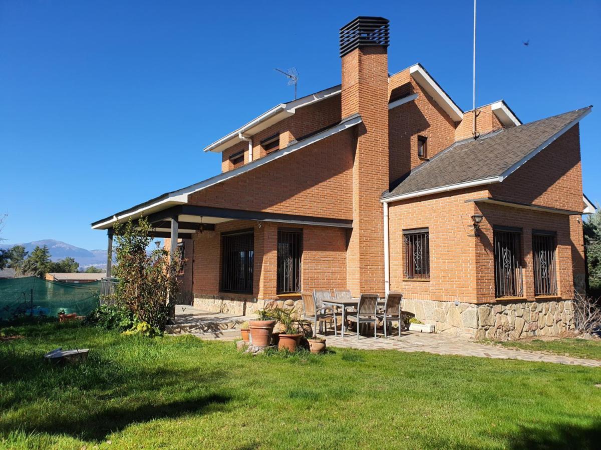 Chalet Chalet En La Sierra Pedrezuela