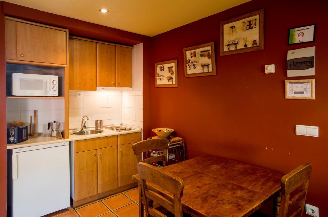 Guest house Rural Cerezos De 2*