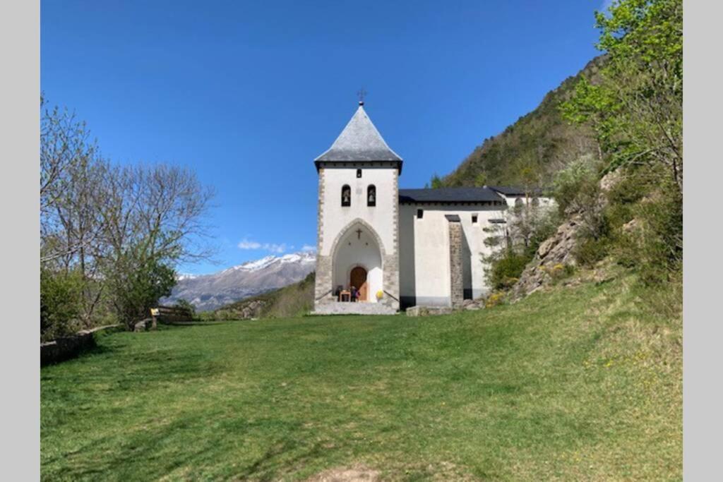 Atico En Biescas Con Piscina, Chimenea Y Garaje Apartment Biescas (Aragon)