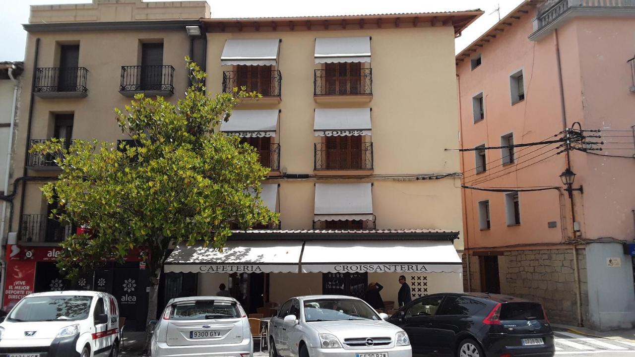 Guest house Hostal Lopez 2*