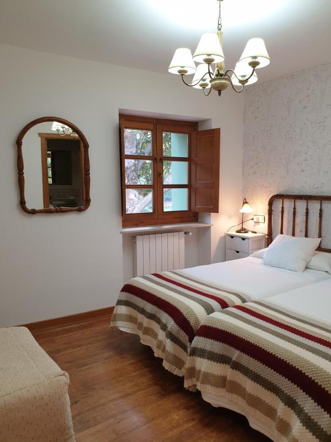 La Pumarada De Limes Holiday home