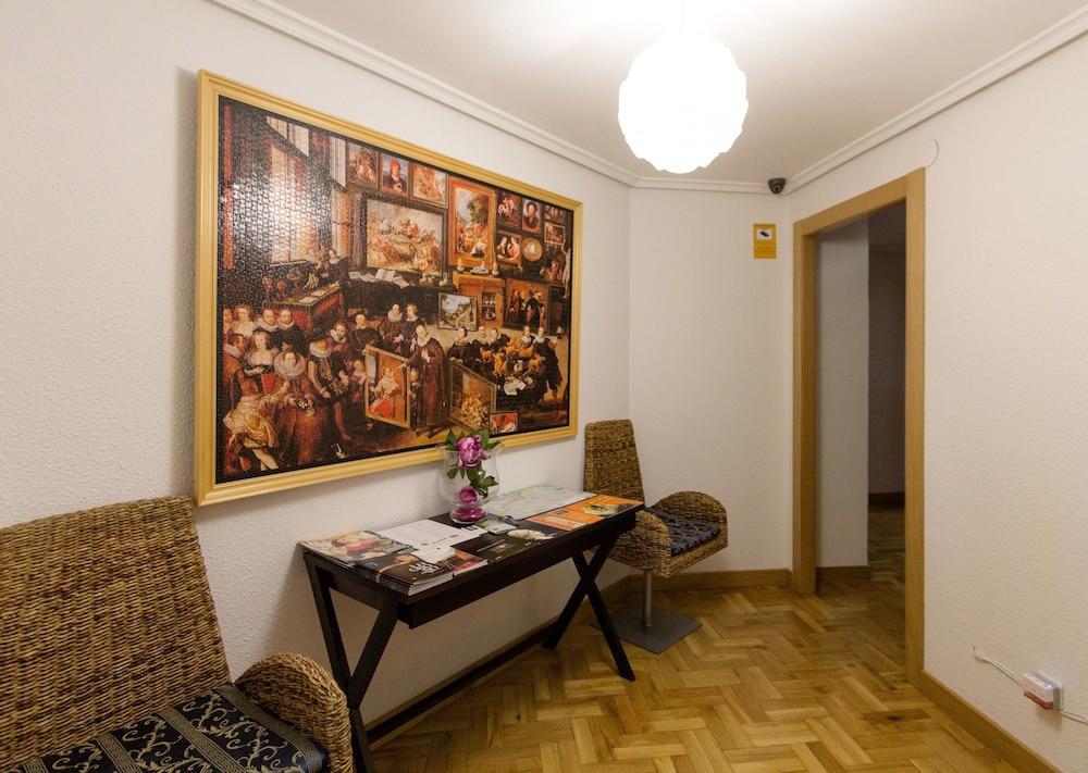 Guest house Laurel 2*
