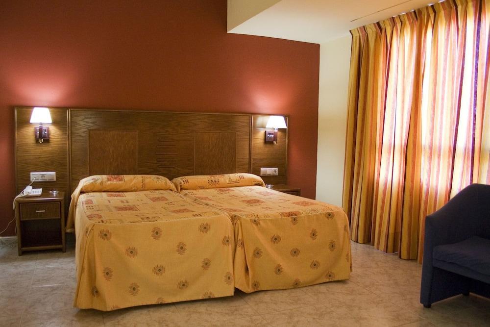 Hotel Perales Talavera de la Reina