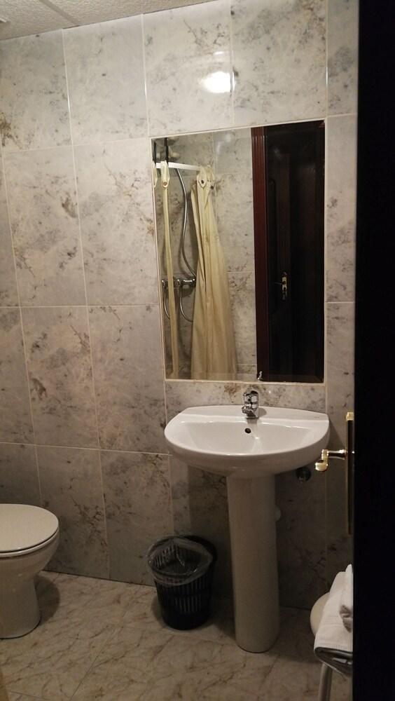 La Embajada Guest house 2*