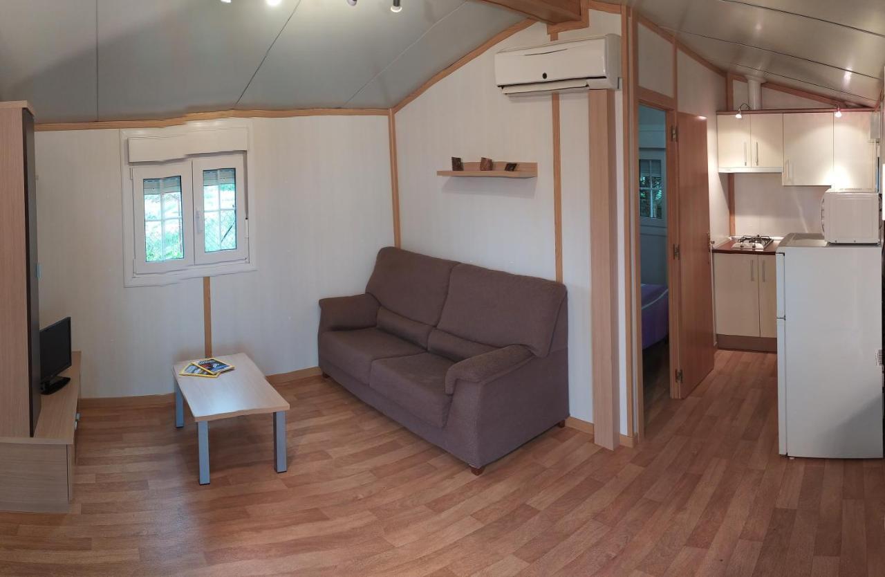 Country house Casa Rural Casa Del Camping