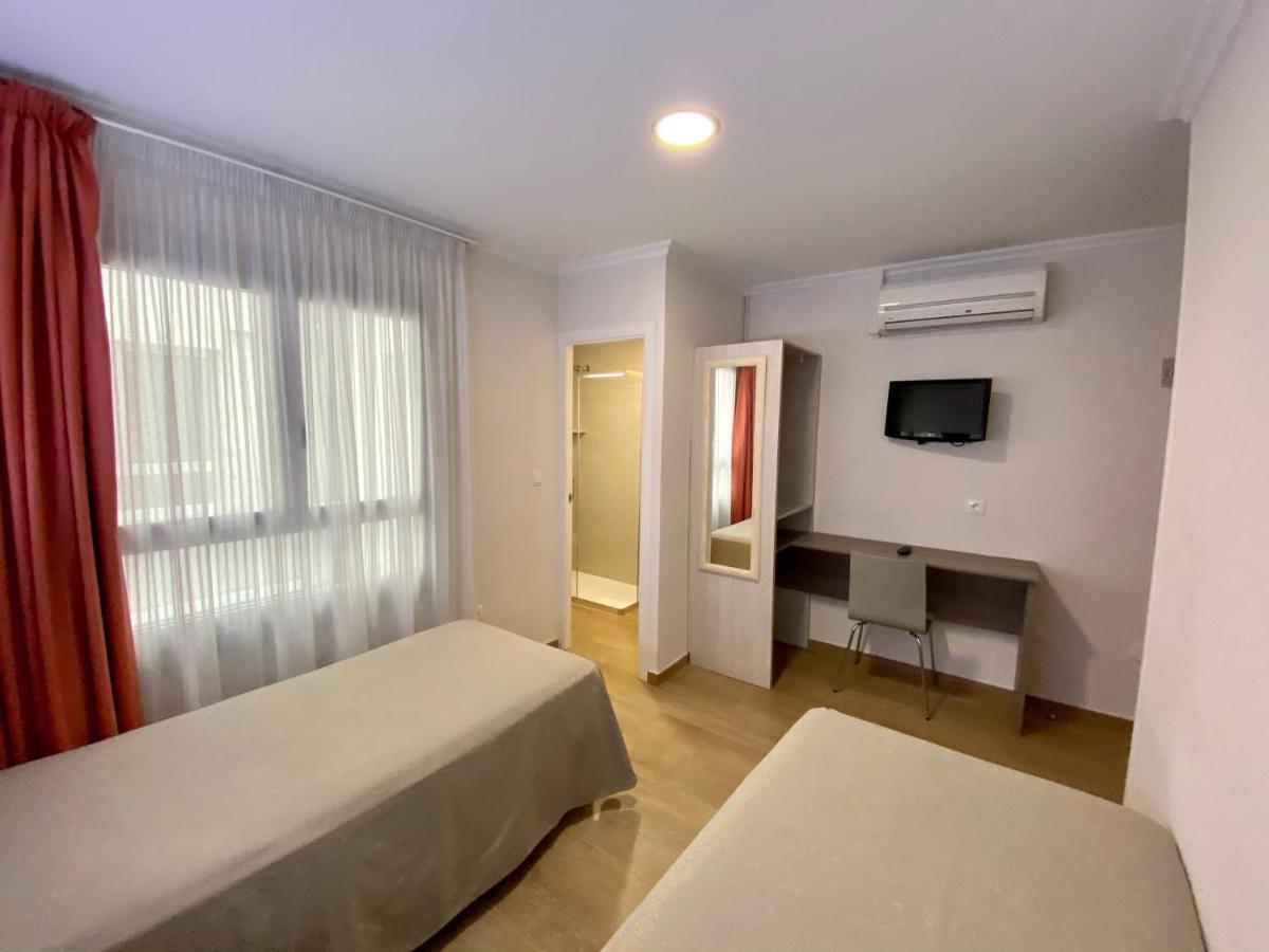 Guest house Pensimar El Altet