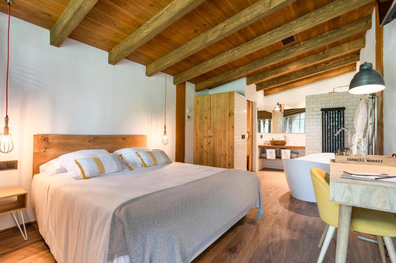 Mas La Ferreria Hotel 4*