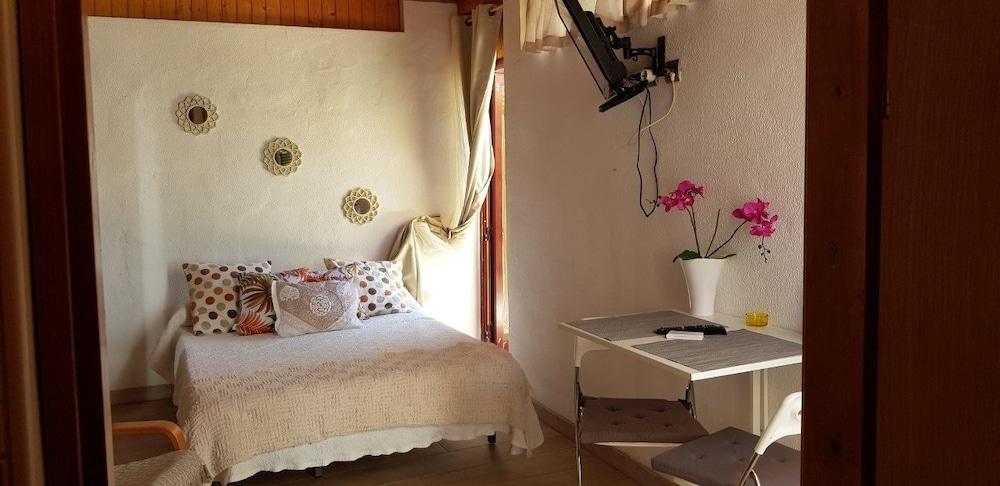 Holiday home Tamaragua La Oliva
