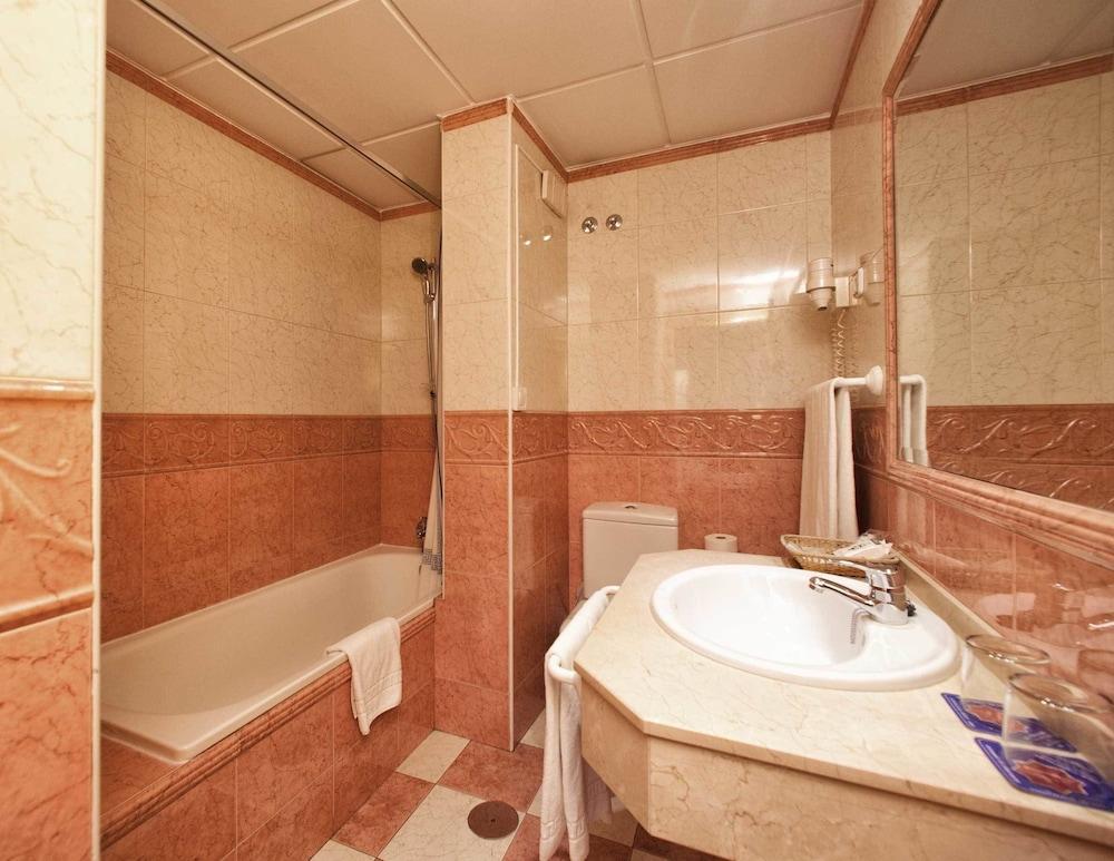 Hotel Torrepalma 3*