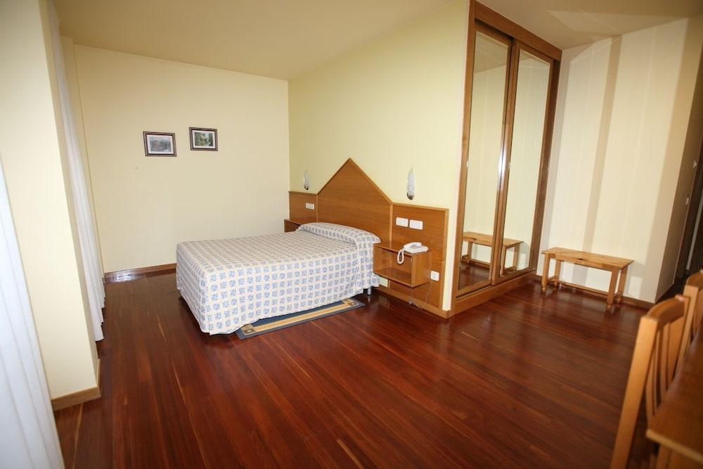 Hotel Bello * O Pino