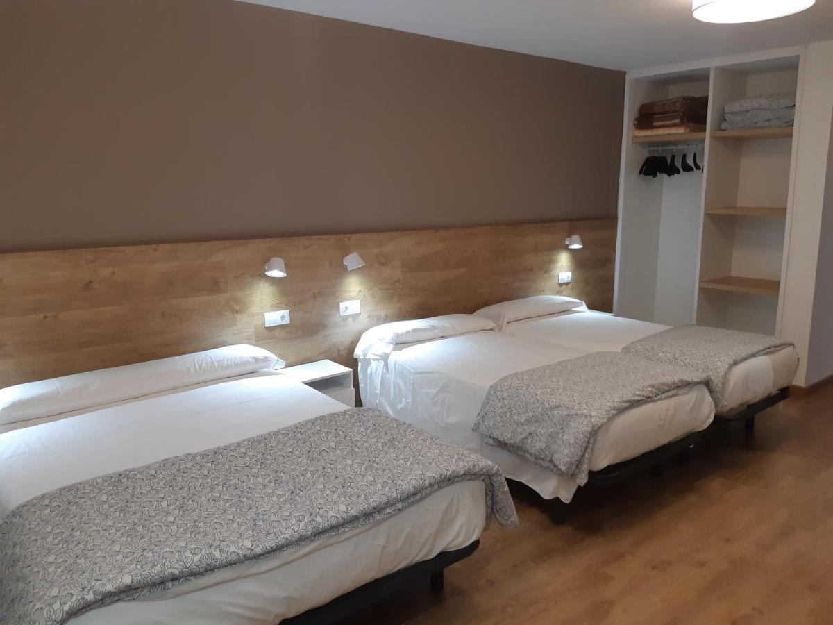 Pensión Hostal-restaurante Lugano *